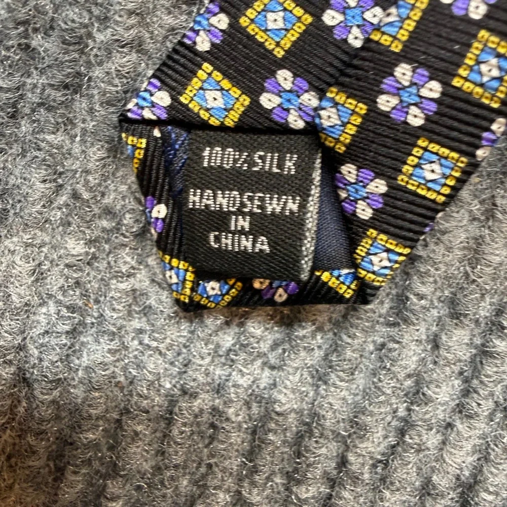 Jos. A. Bank Silk Tie Mens Black Blue Gold Geometric Floral Medallion Hand Sewn